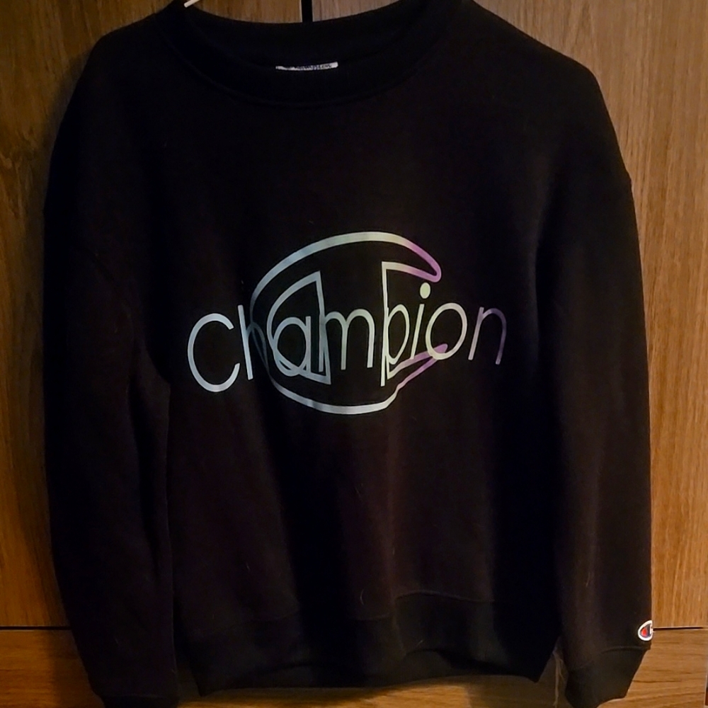 Champion Black Crewneck